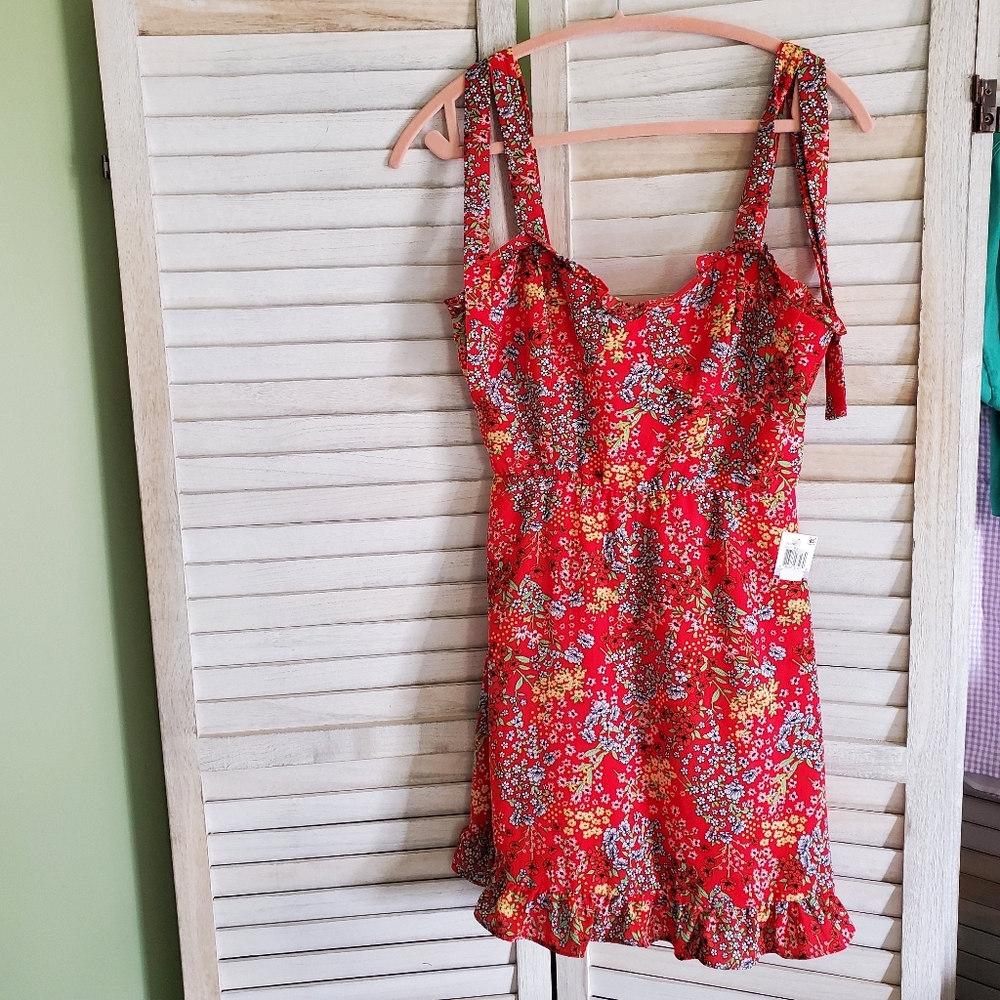 3 for $30.00 - B.DARLIN Red Floral Dress Sz 11/12 Juniors Brand New!!